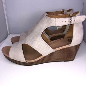 Dr. Scholl’s 11 M medium wedge platform sandal Elia gray new shoes sandals